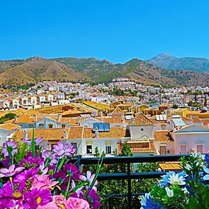 https://morasol-5-12.hotelsinnerja.org
